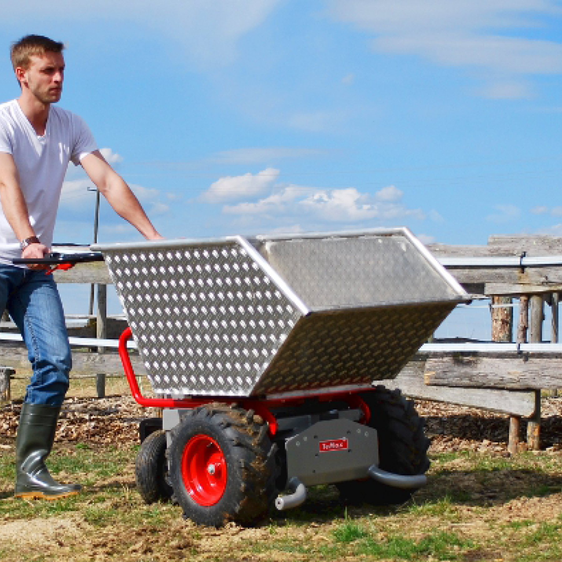 TeMax – E-Transporthilfe für Stall und Hof